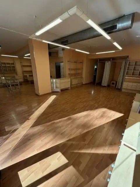 Business premises for sale in Sant Vicenç Dels Horts, imagen 13