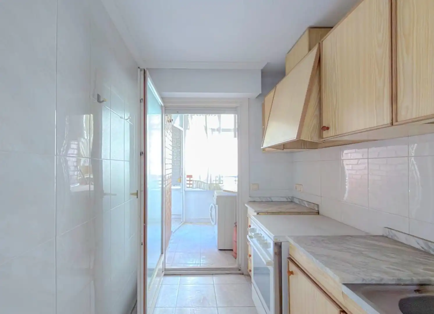 Küche von Wohnungen zum Verkauf in Torrevieja mit Terrasse, Möbliert und Gemeinschaftspool