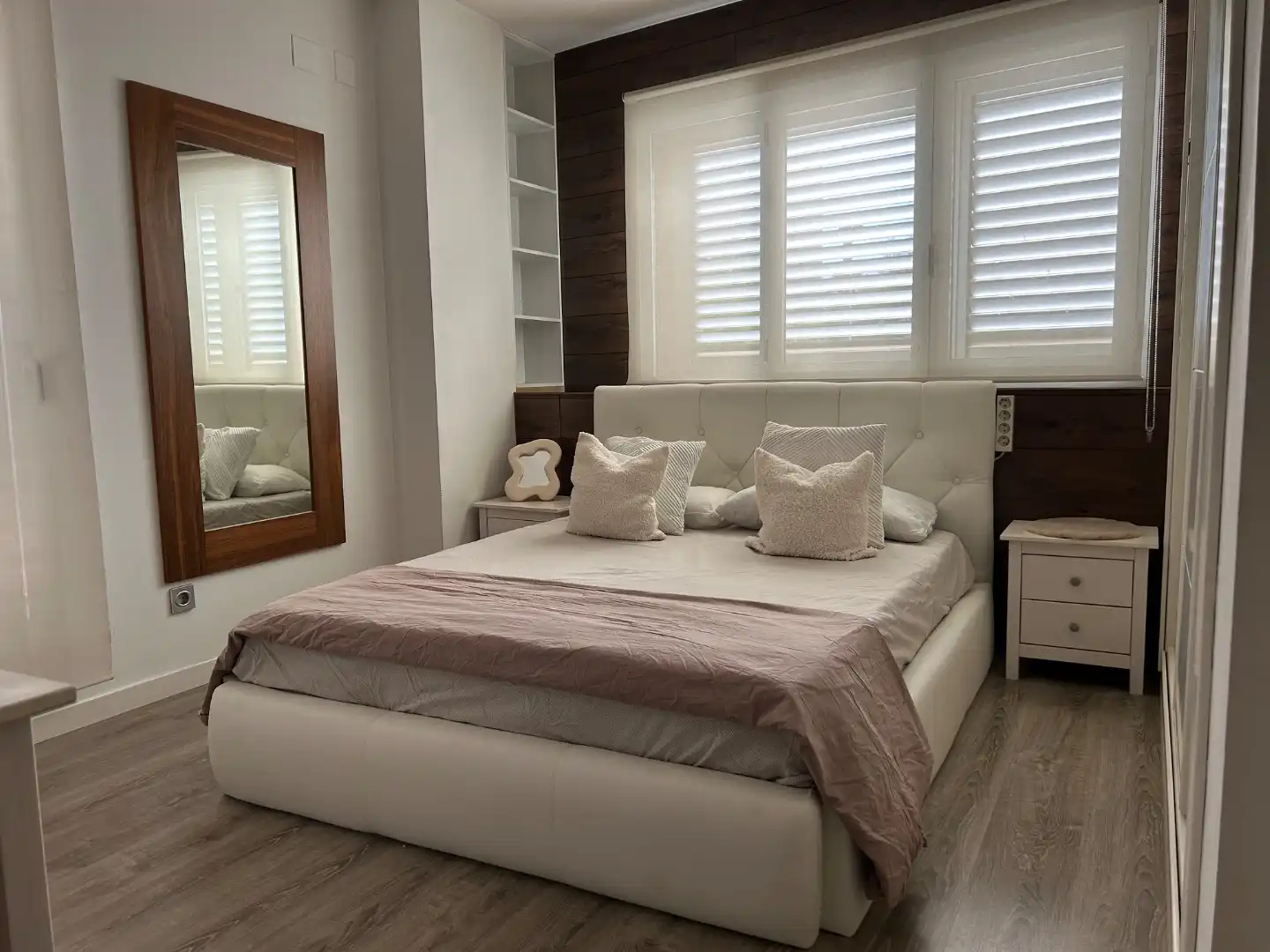 Habitación de Piso de alquiler en Alhendín con Aire acondicionado, Calefacción y Jardín privado