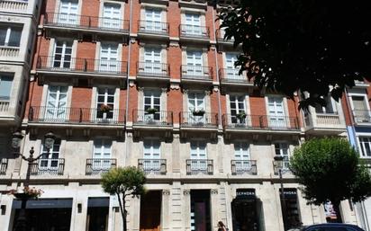 Vista exterior de Apartament en venda en Burgos Capital