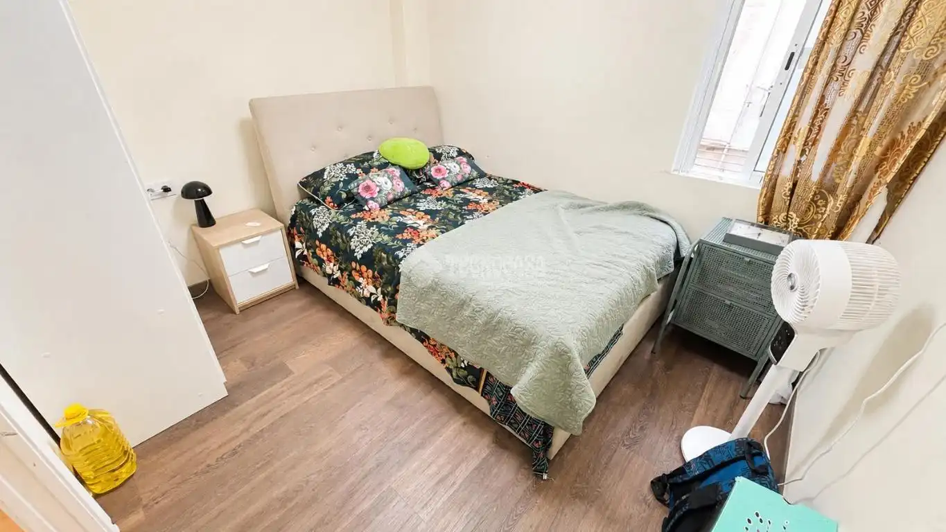 Habitación de Piso en venta en Valencia con Aire acondicionado