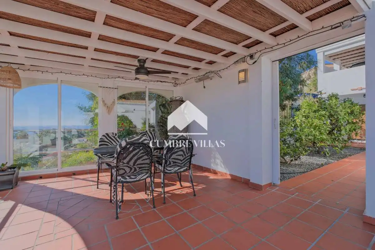 Terrassa de Casa o xalet en venda en Almuñécar amb Jardí privat, Terrassa i Traster