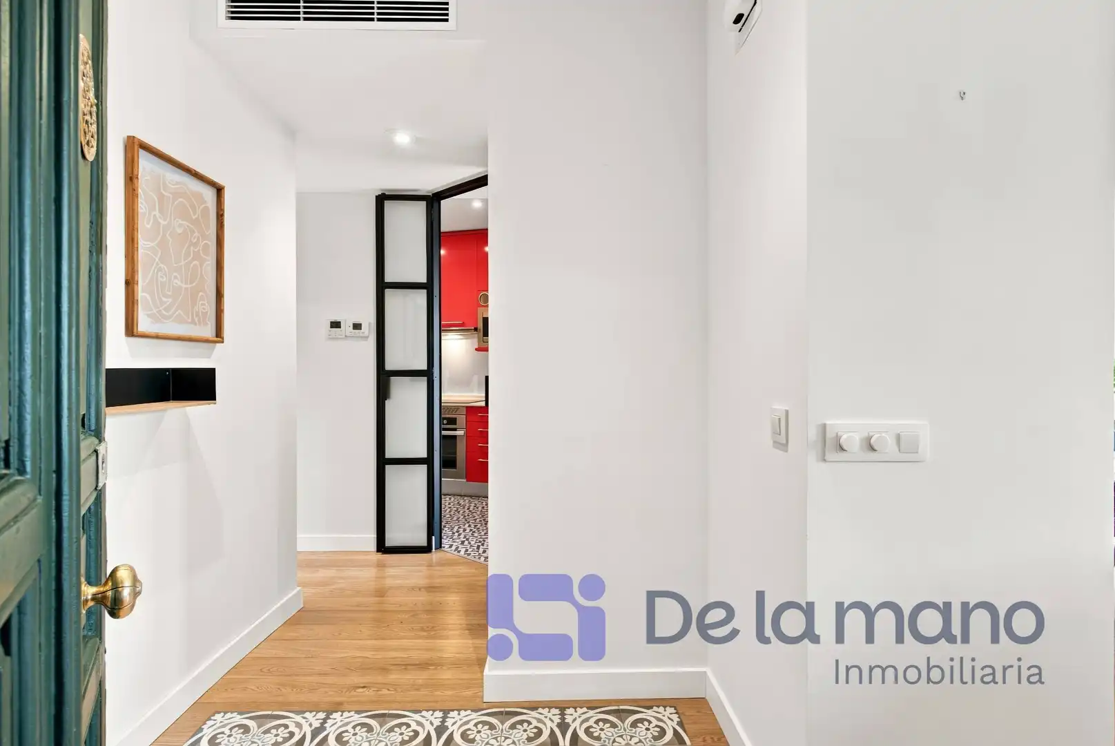 Flat for rent in Madrid  with Air Conditioner, Heating and Furnished