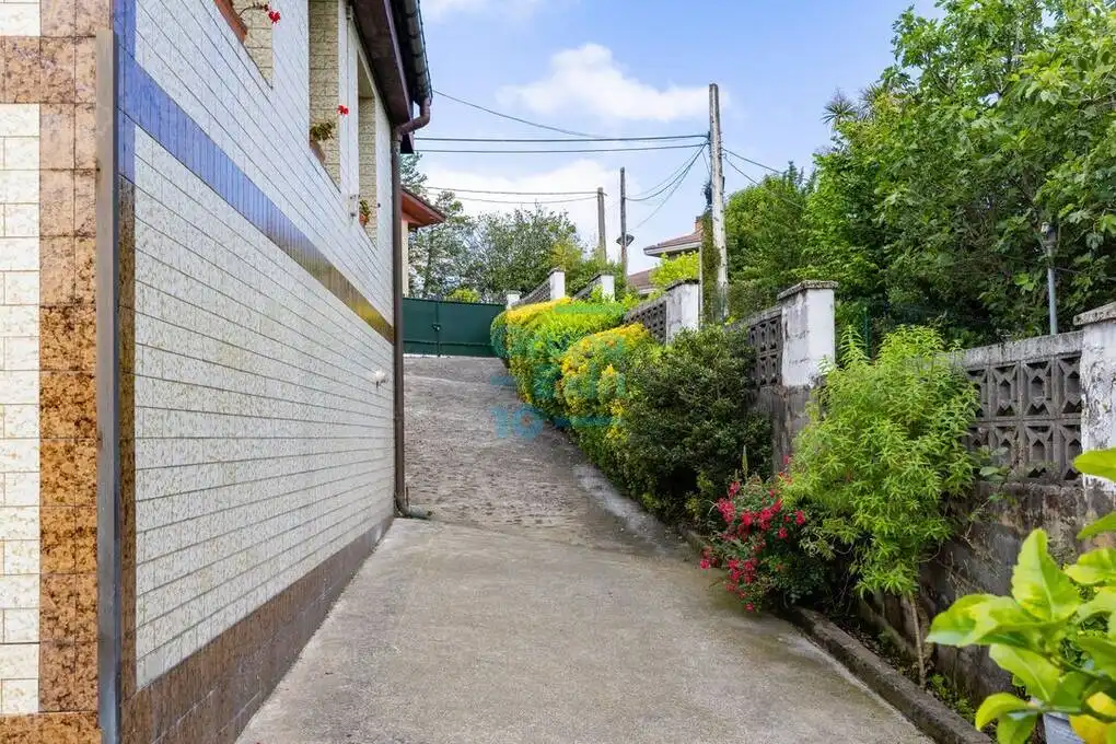 Vista exterior de Casa o chalet en venta en Donostia - San Sebastián  con Calefacción, Jardín privado y Terraza