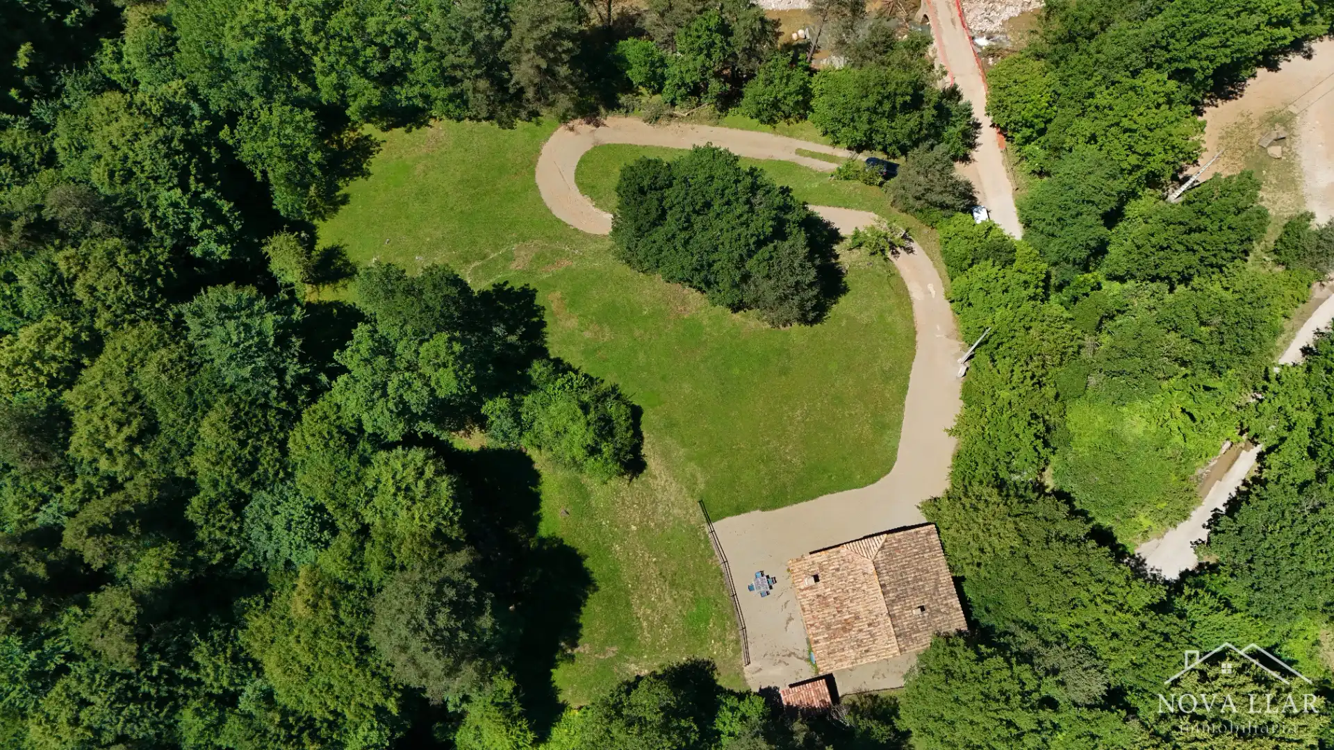 Finca rústica en venta en Les Llosses con Calefacción, Jardín privado y Terraza