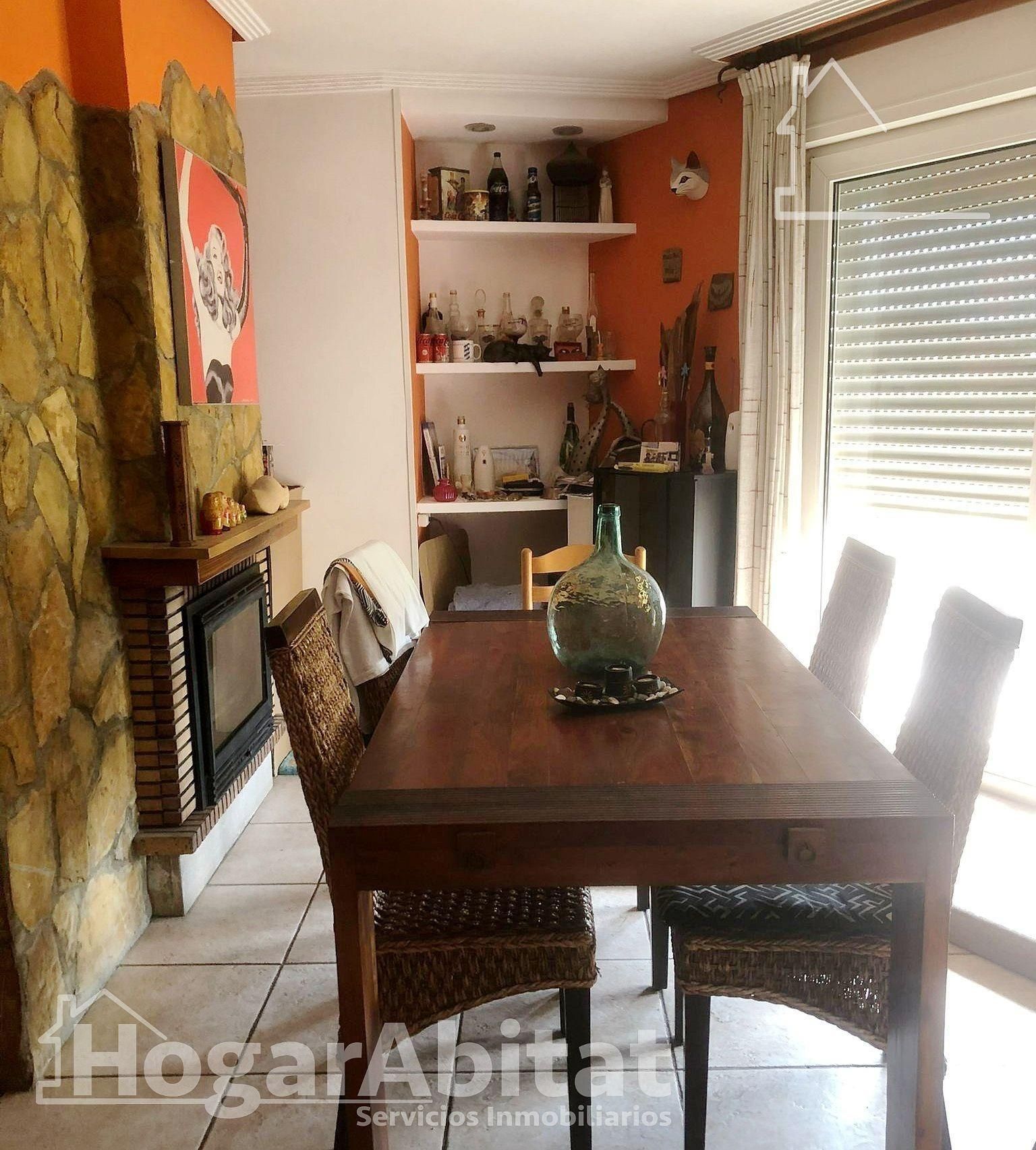 Comedor de Piso en venta en Castellón de la Plana / Castelló de la Plana con Calefacción