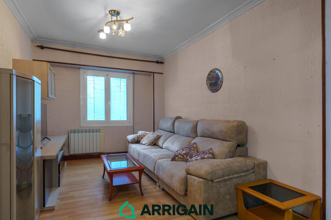 Bedroom of Flat for sale in Donostia - San Sebastián   with Heating, Terrace and Balcony