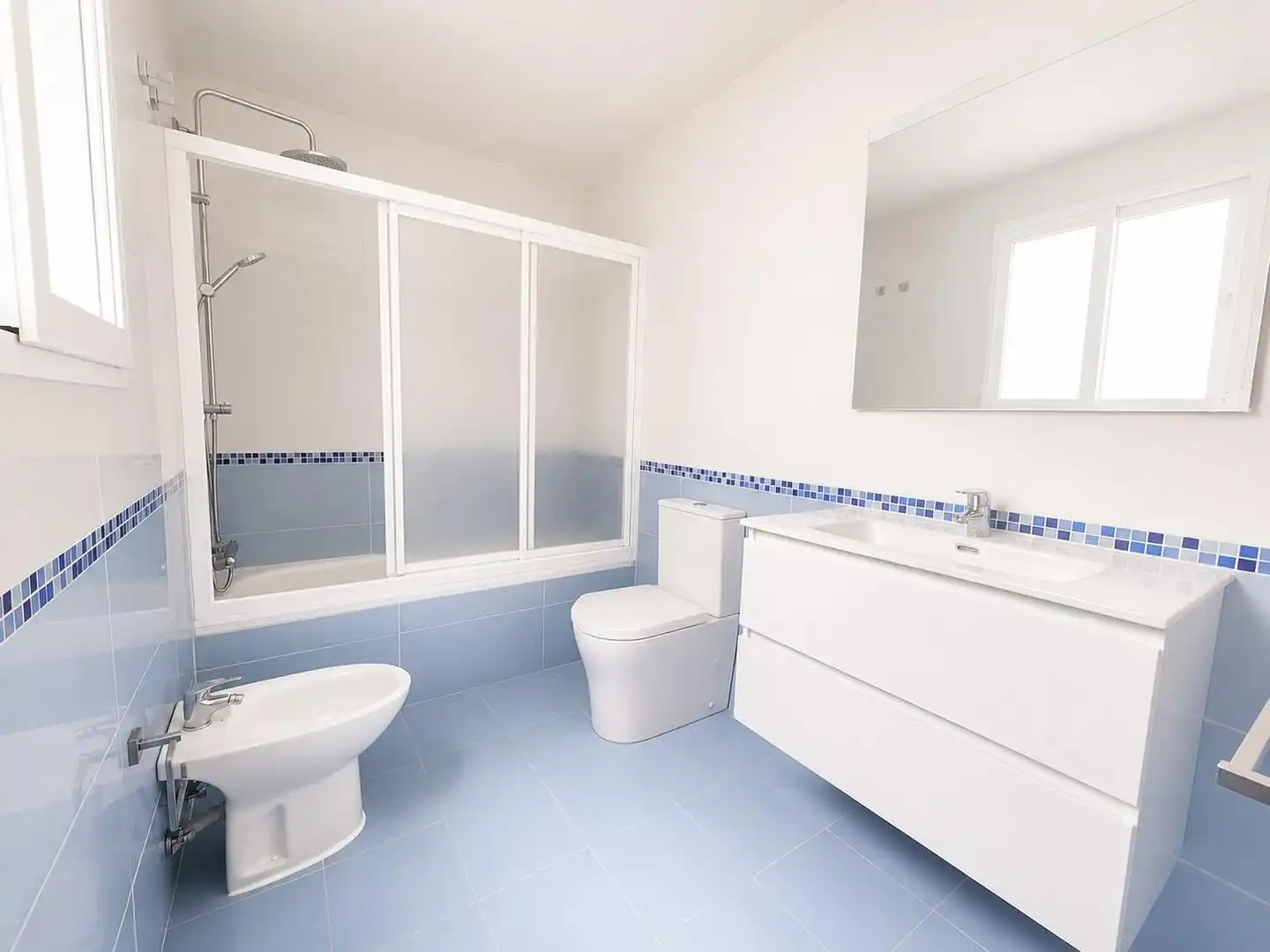 Bathroom of Flat for sale in La Font d'en Carròs  with Storage room