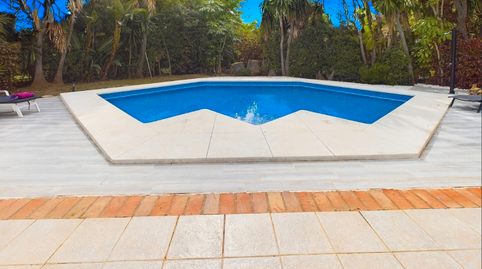 Foto 2 de Casa o chalet en venta en Ricardo Soriano, Málaga