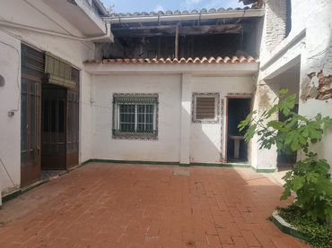 House for sale in Benifaió