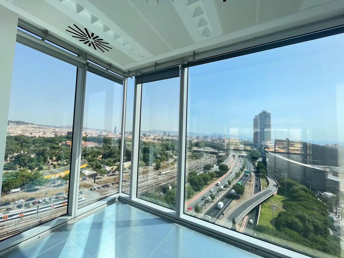 Oficina de alquiler en Barcelona con Aire acondicionado y Calefacción