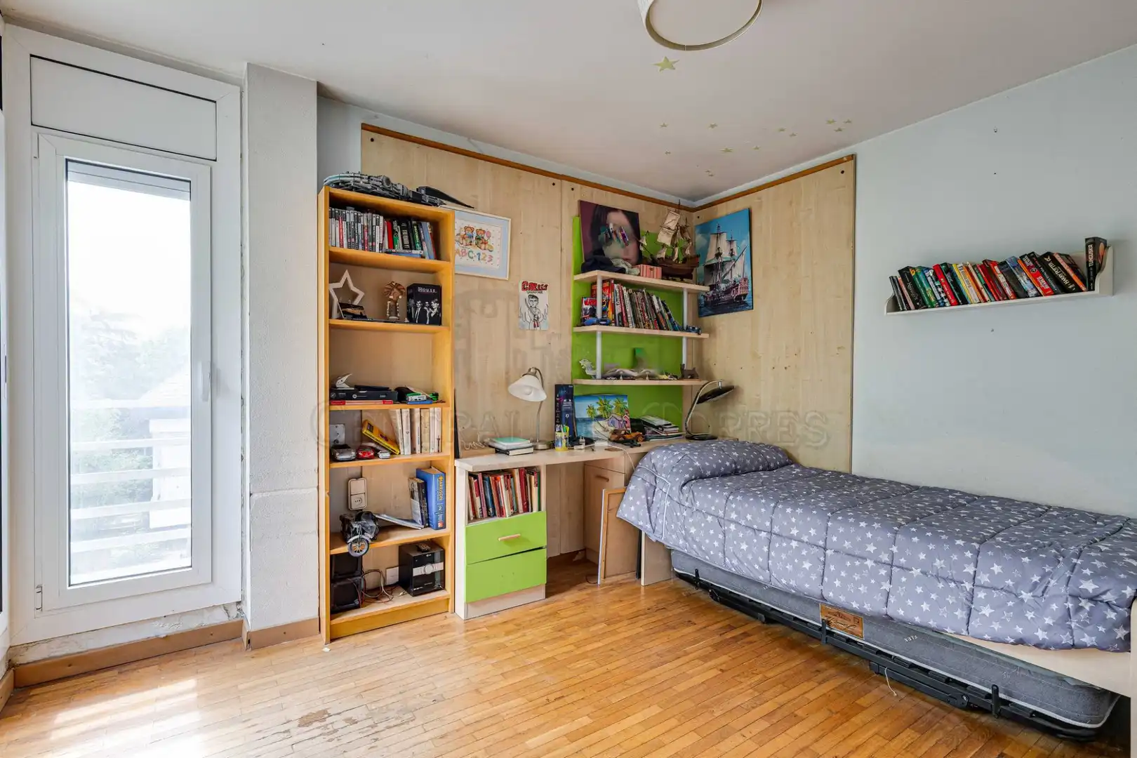 Habitación de Casa o chalet en venta en Sant Cugat del Vallès con Calefacción, Jardín privado y Parquet