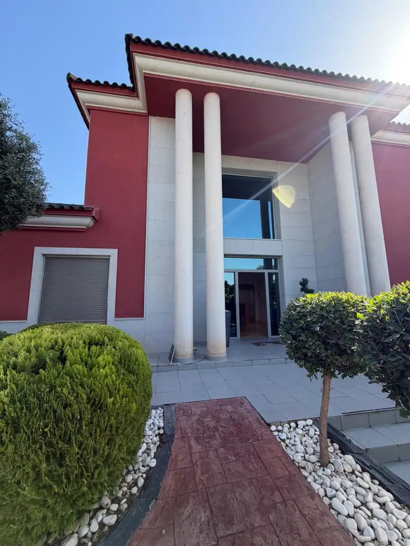 Vista exterior de Casa o chalet de alquiler en Elche / Elx con Aire acondicionado, Calefacción y Jardín privado