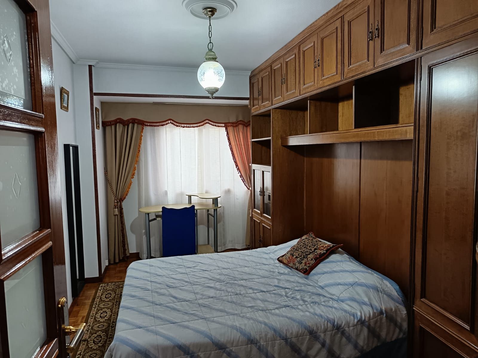 Bedroom of Flat to rent in A Coruña Capital   with Heating, Parquet flooring and Furnished