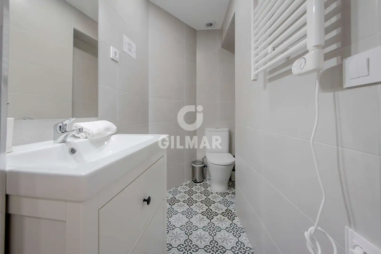 Baño de Piso en venta en Madrid con Calefacción