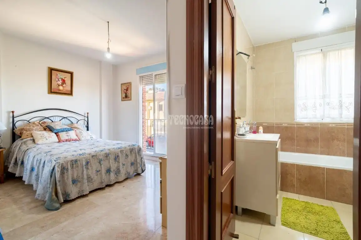 Maison jumelée à vendre à Jun, imagen 13
