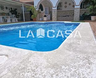 Swimming pool of House or chalet for sale in Algeciras  with Terrace