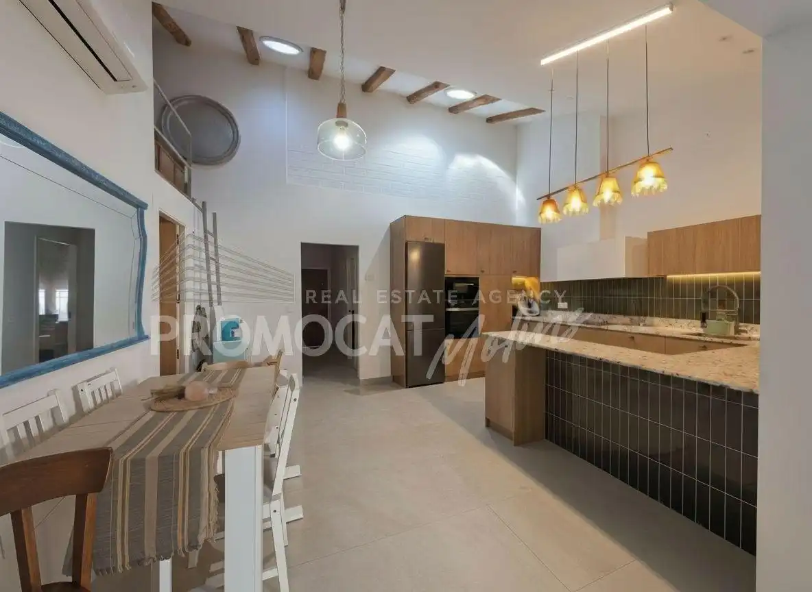 Kitchen of Houses for sale in Molins de Rei  with Air Conditioner, Private garden and Terrace