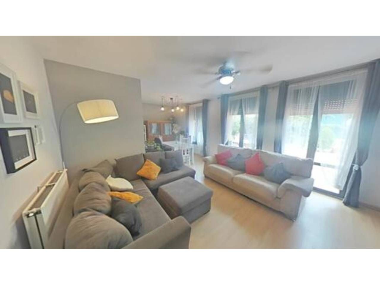 Living room of Single-family semi-detached for sale in El Molar (Madrid)  with Heating and Private garden
