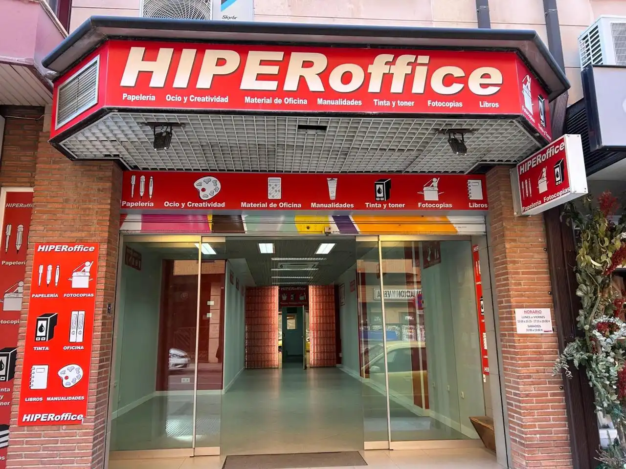 Local comercial de lloguer a Miguel De Cervantes, imagen 3