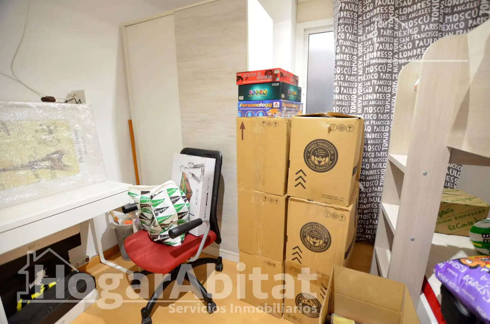 Schlafzimmer von Wohnung zum Verkauf in Alicante / Alacant mit Möbliert