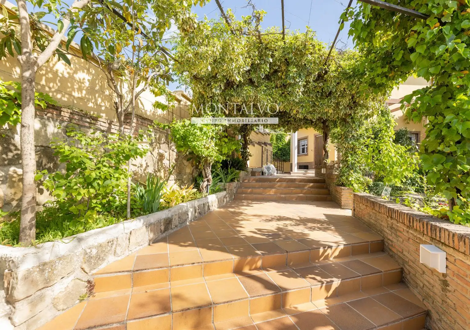 Terrassa de Casa o xalet en venda en Huétor de Santillán