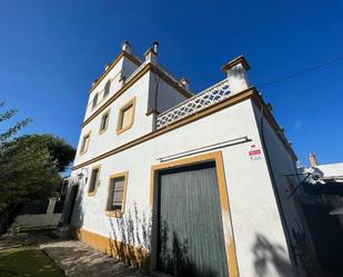 Vista exterior de Casa o xalet en venda en Chipiona amb Jardí privat