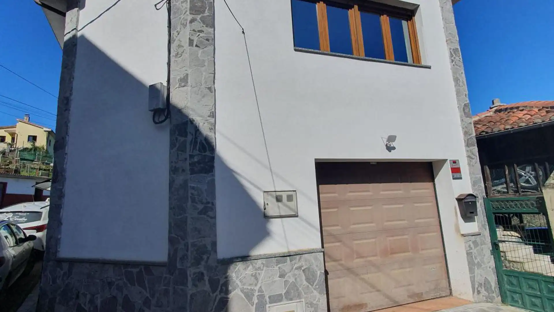 Vista exterior de Casa o xalet en venda en Candamo amb Calefacció, Terrassa i Traster