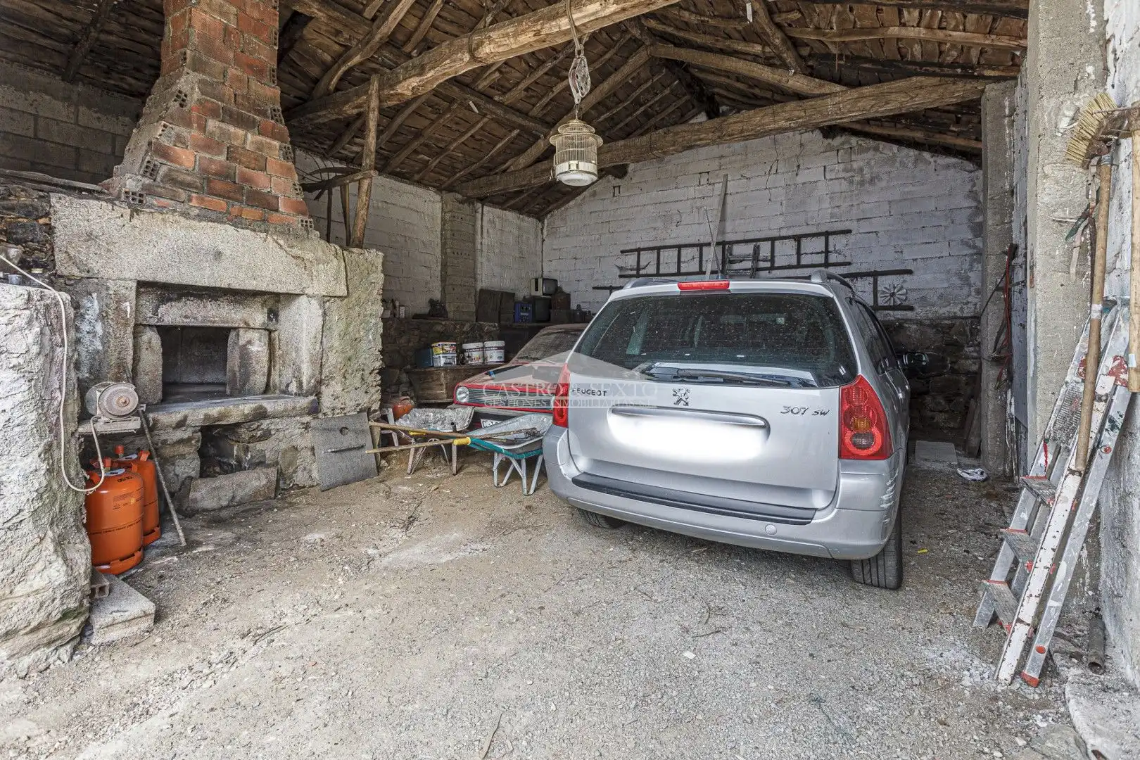 Casa rústica amb jardí en venda a Melide, imagen 37