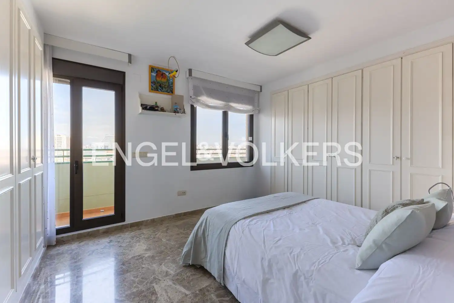 Schlafzimmer von Wohnung zum Verkauf in Valencia mit Klimaanlage, Heizung und Terrasse