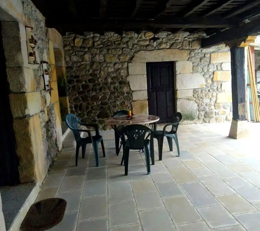 Country house zum Verkauf in Barrio de Arriba, Reocín