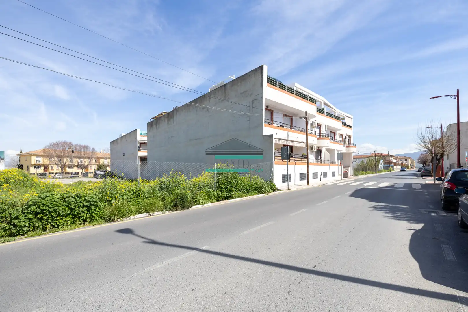 Außenansicht von Wohnung zum Verkauf in Armilla mit Heizung, Terrasse und Balkon