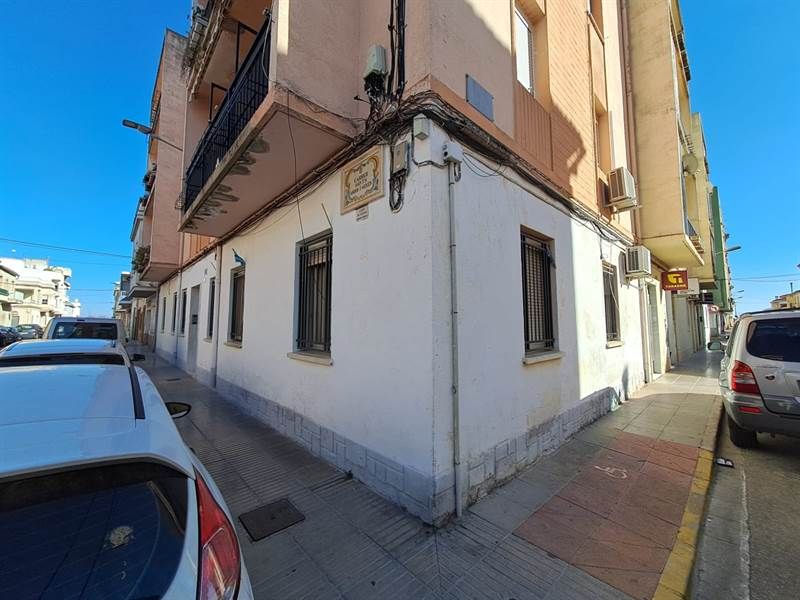 Vista exterior de Piso en venta en Almoines