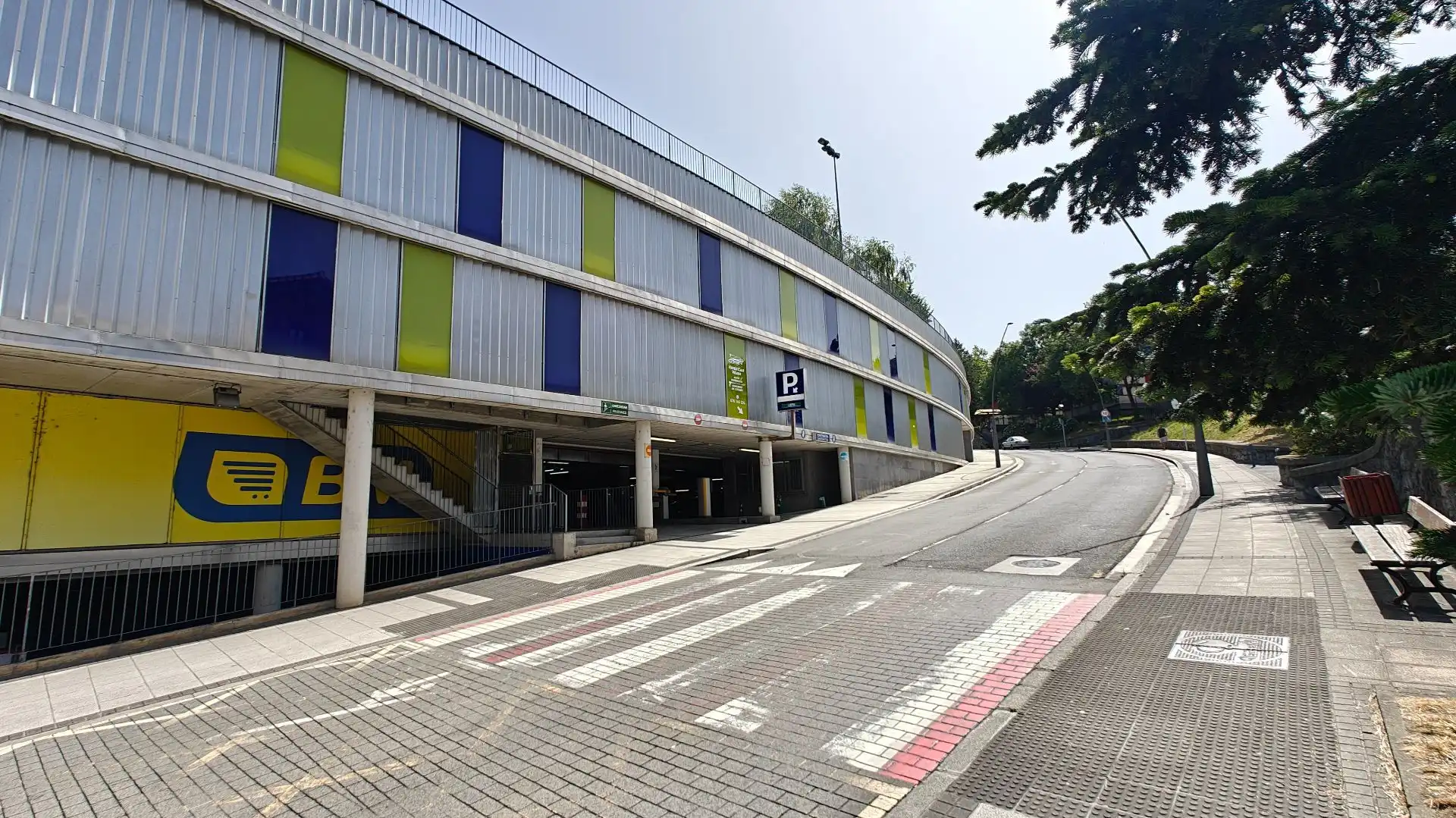 Parkplatz von Garage zur Miete in Lasarte-Oria