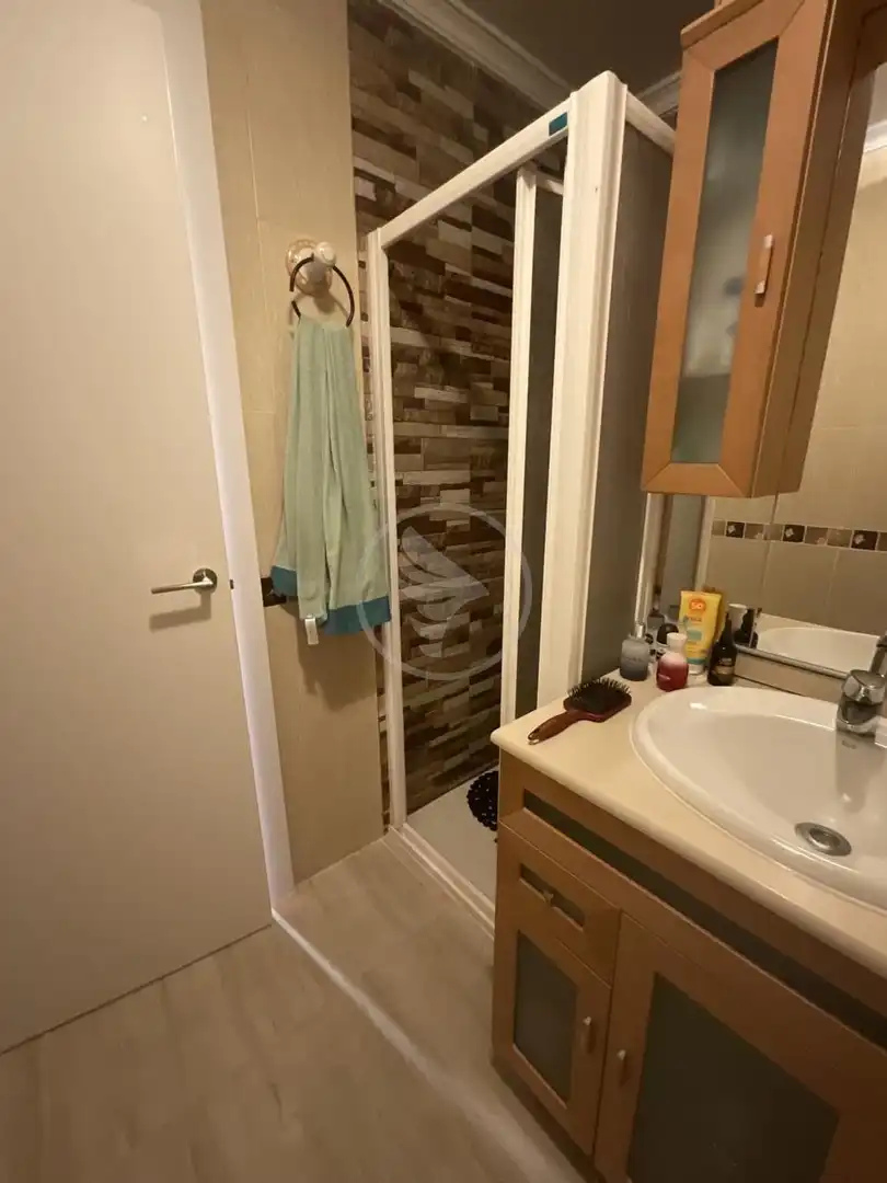 Baño de Piso en venta en Linares con Aire acondicionado y Amueblado