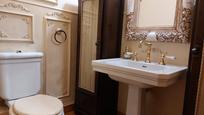 Bathroom of House or chalet for sale in Badalona  with Heating, Parquet flooring and Terrace