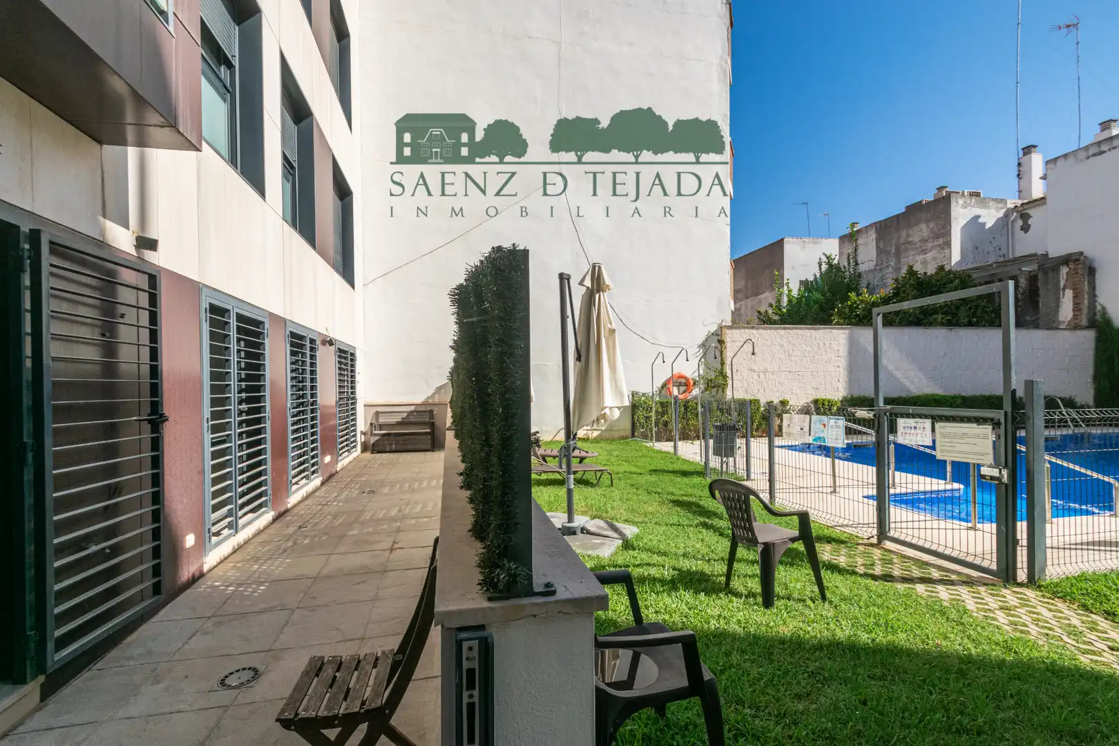 Wohnung mit Pool zum Verkauf in Calle Marqués del Nervión 30a
