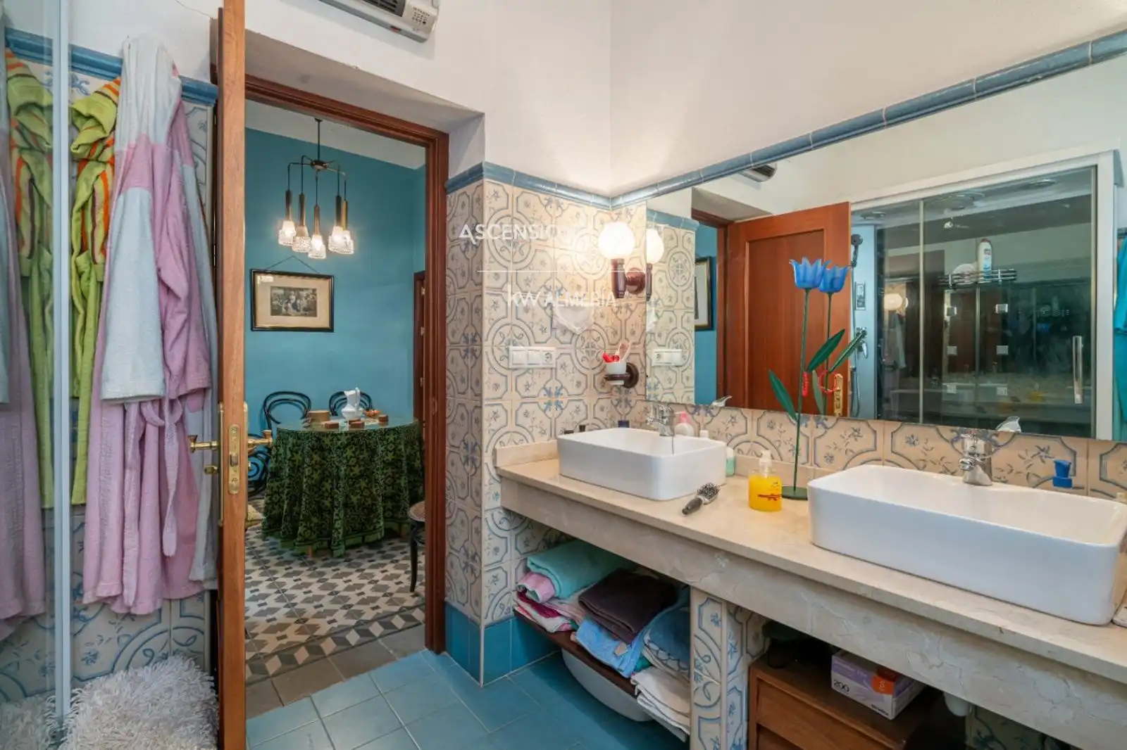 Bathroom of Houses for sale in Alhabia  with Furnished