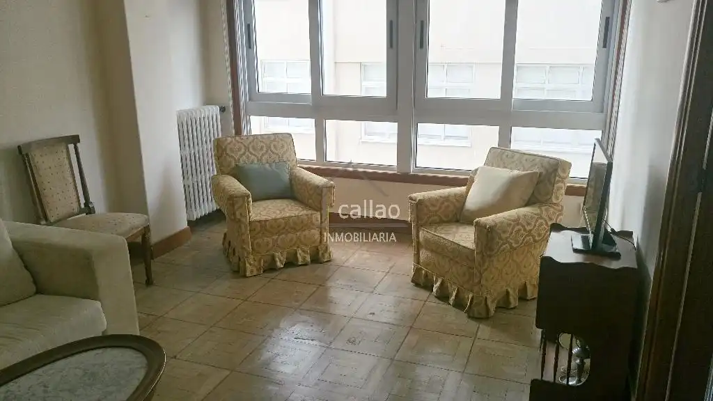 Living room of Flat for rent in Ferrol  with Heating, Furnished and Balcony