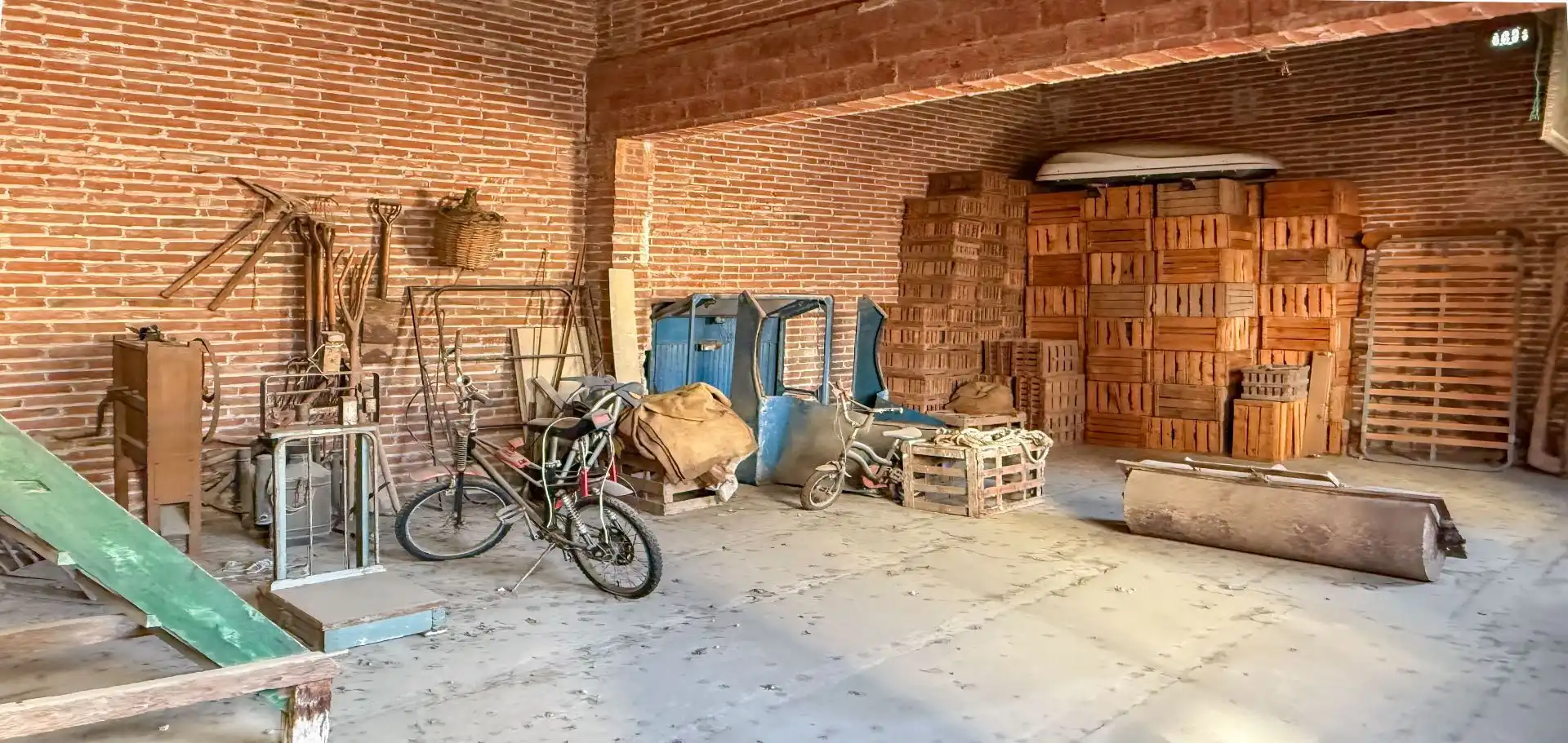 Casa o chalet en venta en Sant Boi de Llobregat con Aire acondicionado, Calefacción y Jardín privado
