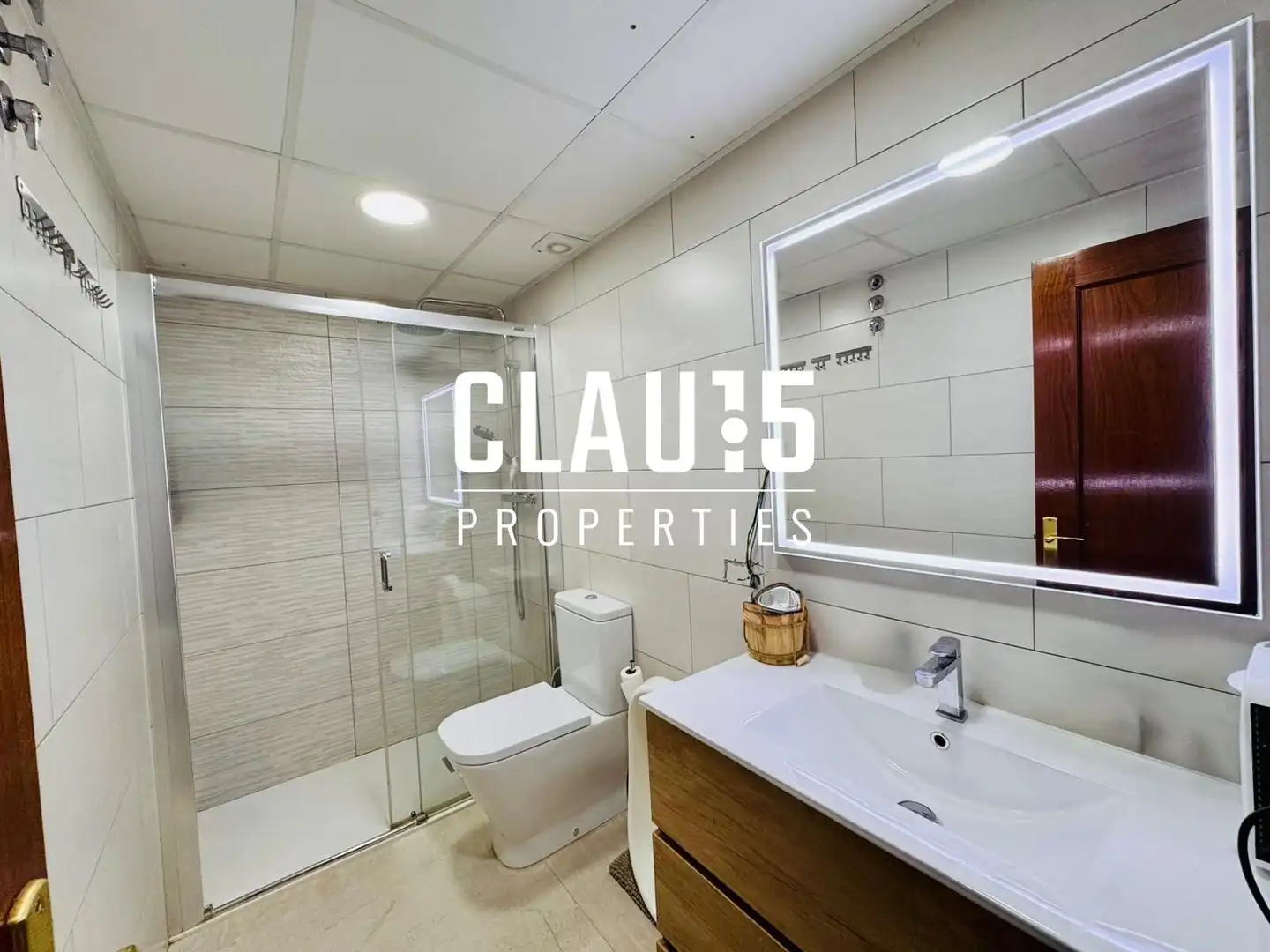 Badezimmer von Maisonette zum Verkauf in Blanes mit Klimaanlage, Heizung und Terrasse