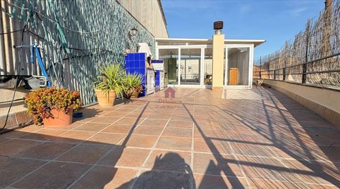 Casa en venta en Carrer Josep Trueta de 210m construidos y Terraza de 95m con Estudio y barbacoa.
