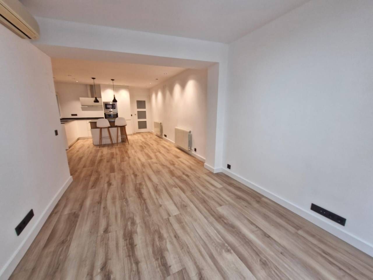 Pis en venda a Avenida Portugal, Gran Via, Centro