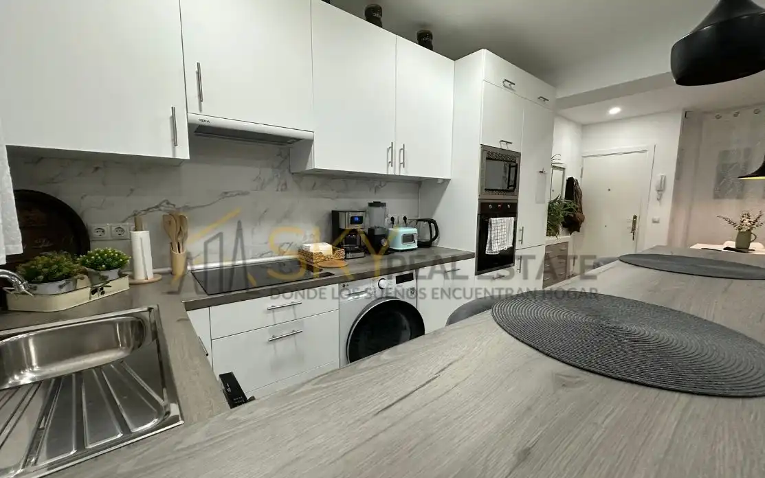 Kitchen of Flat for sale in Madrid  with Air Conditioner and Heating