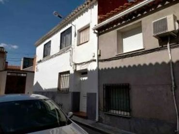 Casa in vendita a CLANGEL BRIEGA