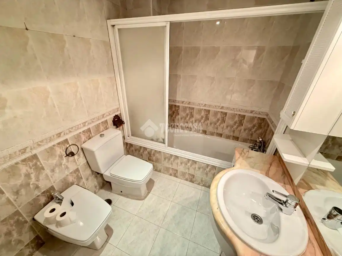Casa bifamiliare con terrazza in vendita a Estación - Los Manantiales, imagen 27