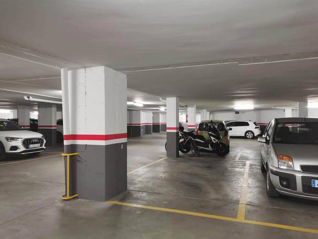 Garaje en Alquiler en del Canal en Mollerussa