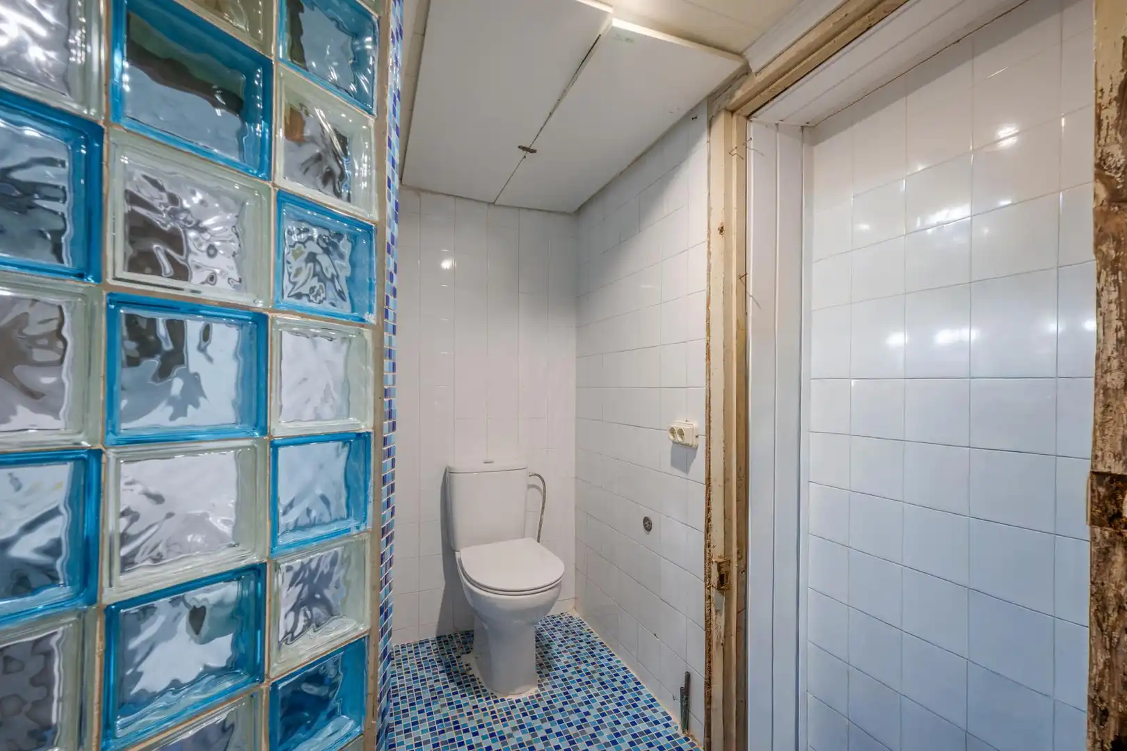 Baño de Piso en venta en Girona con Parquet