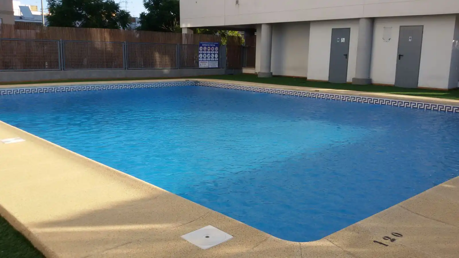 Wohnung zur Miete in Calle Pablo Neruda, 3, Chapín - Campus Universitario - Navinco
