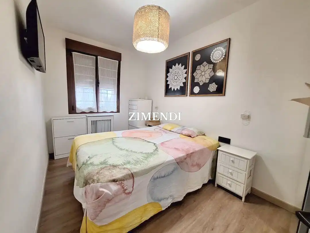 Bedroom of Flat for sale in Durango  with Heating, Storage room and Furnished